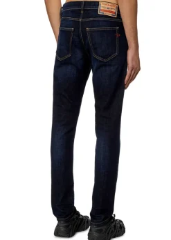 Diesel 2019 d strukt 009ZS A03558-009ZS-01