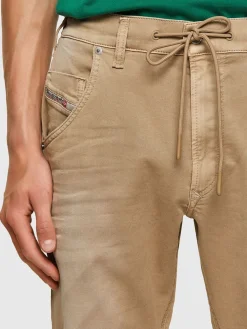 Diesel Krooley E NE 0670M jogg jeans