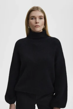 Gestuz Alpha rollneck black