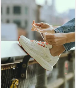 Mercer The re-run max suede white red ME251009-153