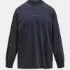 Peak Performance graphic ls tee black G80329020