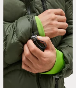 Peak Performance helium utility down hood jacket pine needle olive G79848020