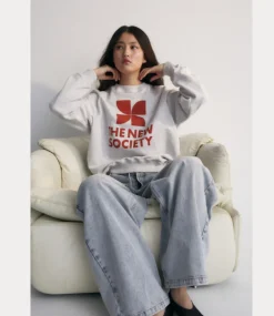 The New Society Mykonos sweat chili grey melange S25WSW1P5