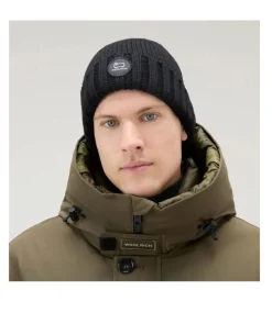 Woolrich Merino wool logo beanie black